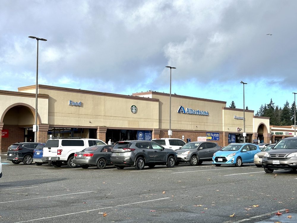 ALBERTSONS Updated October 2024 18 Reviews 11012 Canyon Rd E, Puyallup, Washington