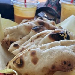 Spicy Bites - Butter Naan Mango Lassi