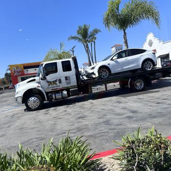 Freedom Tow - Tesla got a boo-boo - Towing Near Me
