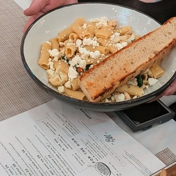 Brickmans Restaurant & Bar - Breakfast & Brunch Near Me - San Marcos, California