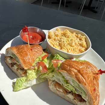 Veggie Grill By Next Level - BLT Avocado Croissant with crispy chicken - Vegan Near Me - Torrance, California Veggie Grill By Next Level - BLT Avocado Croissant with crispy chicken - Vegan Near Me - Torrance, California