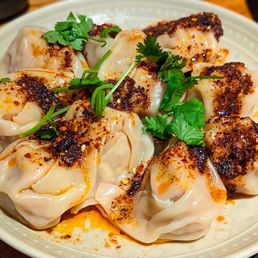 Spicy Pork Wonton / 紅油