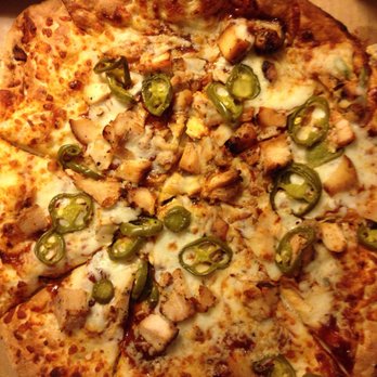 Pizza Classics - Delicious chicken and jalapeño pizza so fresh and so good!!! :-) - Pizza Near Me - San Antonio, Texas Pizza Classics - Delicious chicken and jalapeño pizza so fresh and so good!!! :-) - Pizza Near Me - San Antonio, Texas