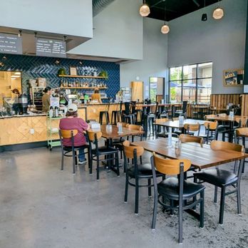 Ovenbird - Indoor Seating - Modern European Near Me - Austin, Texas