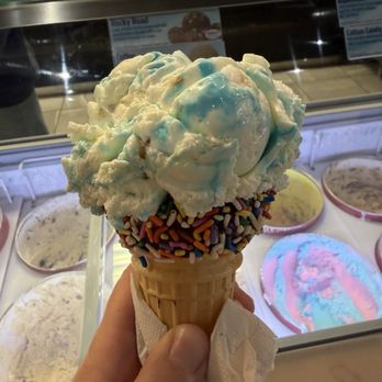 West Orange Creamery - Desserts Near Me - Ocoee, Florida