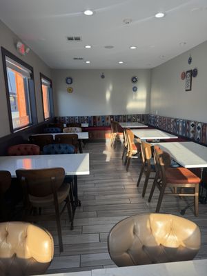 Grill and Greens by null