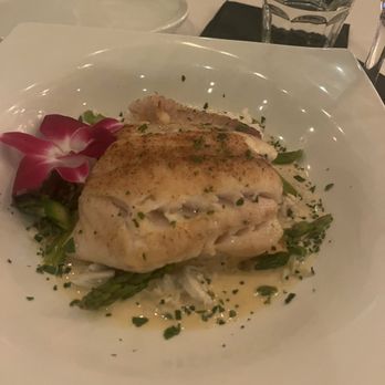 Hob Nob - Grouper with Jasmine Rice and asparagus - New American Near Me - Naples, Florida Hob Nob - Grouper with Jasmine Rice and asparagus - New American Near Me - Naples, Florida