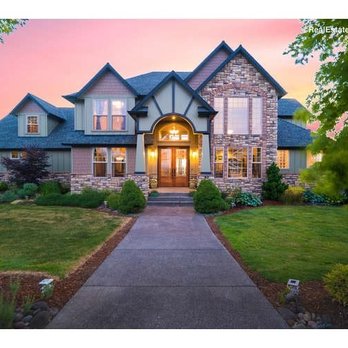 Luxury Homes NW - Real Estate Agents Near Me - Vancouver, Washington Luxury Homes NW - Real Estate Agents Near Me - Vancouver, Washington