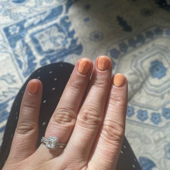 Bonjour Nails - Nail Salons Near Me - Los Angeles, California