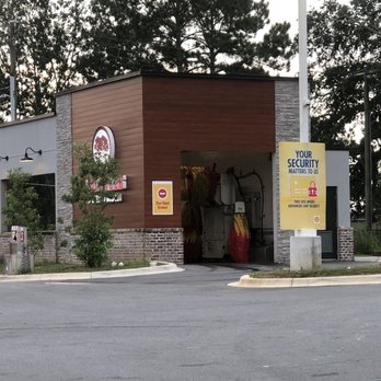 Red Hills Market - They have a car wash. Didn't clean the wheels, hood, roof or tailgate of my Ford Flex. - Convenience Stores Near Me - Tallahassee, Florida Red Hills Market - They have a car wash. Didn't clean the wheels, hood, roof or tailgate of my Ford Flex. - Convenience Stores Near Me - Tallahassee, Florida