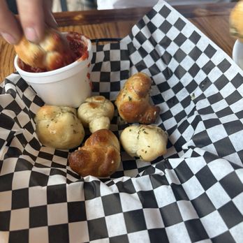 Anthony's Derailed - Garlic knot appetizer - Pizza Near Me - Bryson City, North Carolina