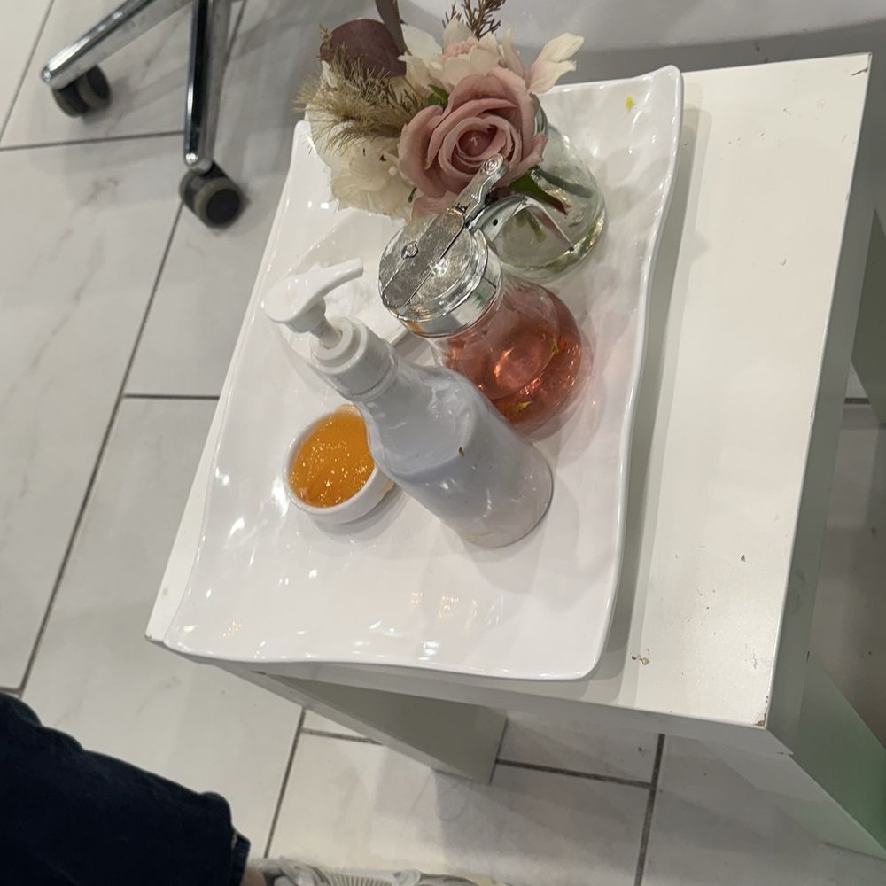 Buckhead Nail Lounge - Starters for Atlanta deluxe package - Nail Salons Near Me - Atlanta, Georgia