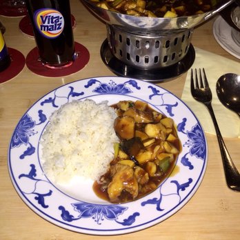 Rasa Sayang - Hähnchen mit chinesischen Pilzen, Bambus und Champignons - Malaysian Near Me - Buxtehude, NI