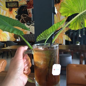 Grano Cafe - Deliciously brewed, iced peach tea. - Cafes Near Me - Angeles, PAM