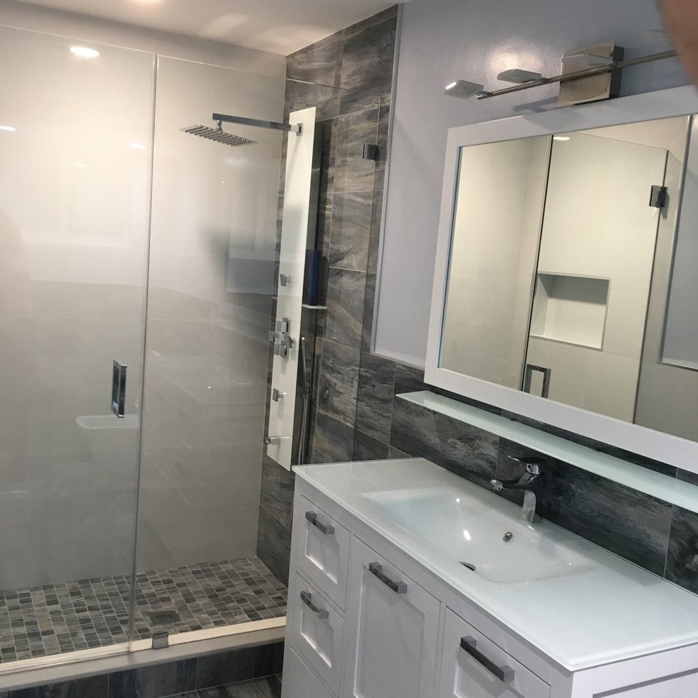 USA MOONSTAR 2745 NW 79th Ave, Doral, Florida Kitchen & Bath