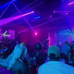 Aura HiFi - Tables, cool lighting.