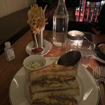 Maison Pickle - Patty Melt - Cocktail Bars Near Me - New York, New York
