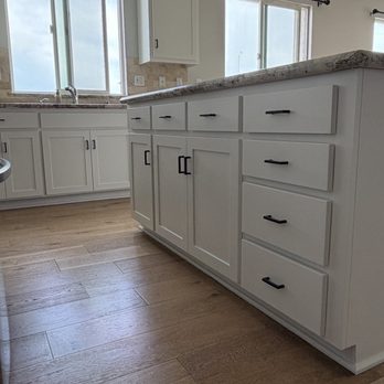 Golden Touch-Up - Refinishing Services Near Me - Santa Clara, California Golden Touch-Up - Refinishing Services Near Me - Santa Clara, California