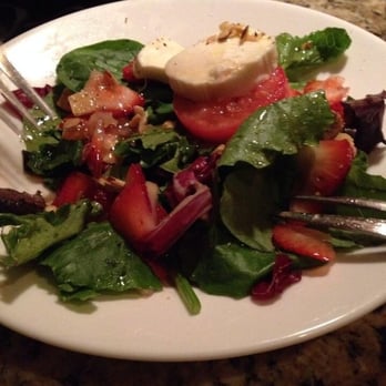 The Melting Pot - Strawberry salad - Fondue Near Me - Albuquerque, New Mexico The Melting Pot - Strawberry salad - Fondue Near Me - Albuquerque, New Mexico