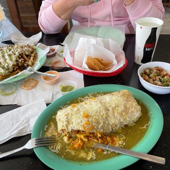 Tres Potrillos - Super burrito and Asada Fries - Mexican Near Me - Sunnyvale, California Tres Potrillos - Super burrito and Asada Fries - Mexican Near Me - Sunnyvale, California