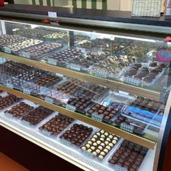 Cocobon Chocolatier - Great Selections