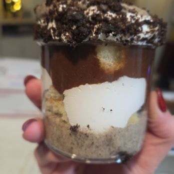Jars by Fabio Viviani - Cookies and Cream - Desserts Near Me - St Louis, Missouri