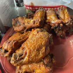 Brody's Bar & Grill - 16 Wings