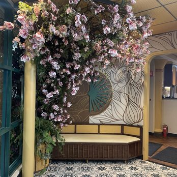 Pho Ha Noi - The decor is lovely - Vietnamese Near Me - Milpitas, California Pho Ha Noi - The decor is lovely - Vietnamese Near Me - Milpitas, California