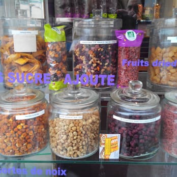 Fruits Secs Sans Sucres Ajoutés - Vitrine - Delicatessen Near Me - Paris, 75 Fruits Secs Sans Sucres Ajoutés - Vitrine - Delicatessen Near Me - Paris, 75