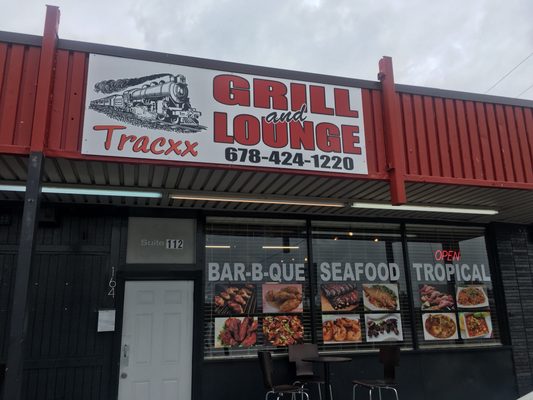Tracxx Grill and Lounge by null
