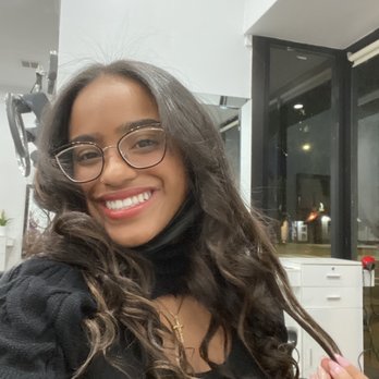 Ena Valentine Hair - Itips Extensions - Hair Stylists Near Me - Bloomington, California Ena Valentine Hair - Itips Extensions - Hair Stylists Near Me - Bloomington, California