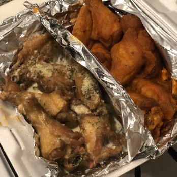 Brothers Pizza - Lemon and Hot Chicken Wings (12) - Pizza Near Me - Las Vegas, Nevada Brothers Pizza - Lemon and Hot Chicken Wings (12) - Pizza Near Me - Las Vegas, Nevada