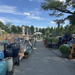 Neal's Nurseries