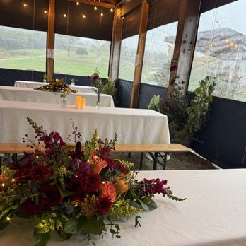 Walton Florist & Gifts - Florists Near Me - Walton, Kentucky