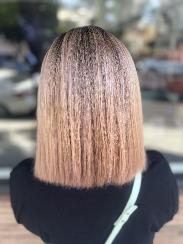 Essence Salon