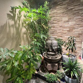 Nara Thai - Thai Near Me - Freehold, New Jersey