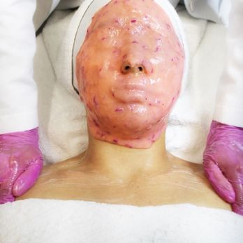 Selfcare Esthetics - Dermaplaning + Jelly Mask - Estheticians Near Me - Coral Gables, Florida Selfcare Esthetics - Dermaplaning + Jelly Mask - Estheticians Near Me - Coral Gables, Florida