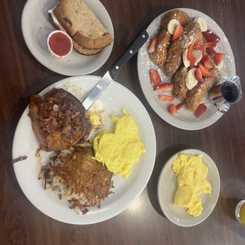 Flat Tire Diner - Crunchy French Toast and Grilled Pork Chop breakfast. - American Near Me - Old Hickory, Tennessee