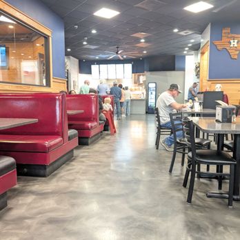 Jenny's Fried Chicken - Inside dining room at Jenny's - Chicken Shop Near Me - Kirbyville, Texas Jenny's Fried Chicken - Inside dining room at Jenny's - Chicken Shop Near Me - Kirbyville, Texas