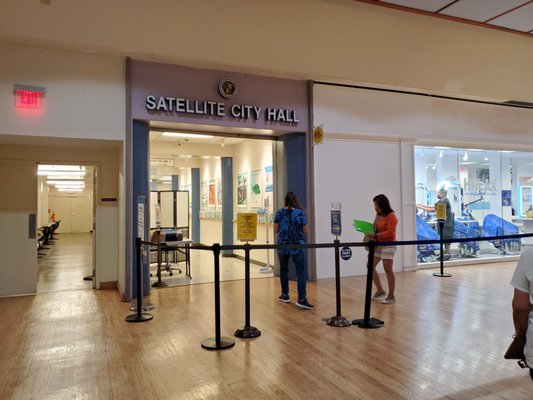 Pearlridge Satellite City Hall 98 1005 Moanalua Rd Ste 244b Aiea Hi Government Mapquest