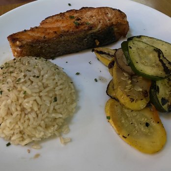 Roe Seafood Restaurant - Salmon with rice & veggies - Seafood Near Me - Long Beach, California Roe Seafood Restaurant - Salmon with rice & veggies - Seafood Near Me - Long Beach, California