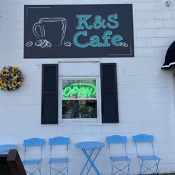 K&S Cafe - Front of cafe