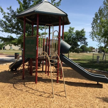 Silva Park - Parks Near Me - Riverbank, California