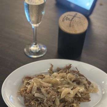 MT Barrel Wine Bar - Michelle whipped up this amazing Lechon & caramelized onion dish for me that paired very well with my prosecco - Caribbean Near Me - Peoria, Arizona MT Barrel Wine Bar - Michelle whipped up this amazing Lechon & caramelized onion dish for me that paired very well with my prosecco - Caribbean Near Me - Peoria, Arizona