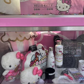 Hello Kitty Cafe - Desserts Near Me - Las Vegas, Nevada