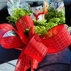 Flowerama - Fern with snowman Christmas/Holiday gift plant