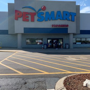 PetSmart - Pet Stores Near Me - Madison, Tennessee