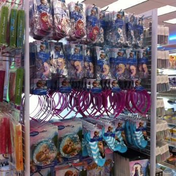 Daiso - Of course there would be a frozen section - Discount Store Near Me - Los Angeles, California Daiso - Of course there would be a frozen section - Discount Store Near Me - Los Angeles, California