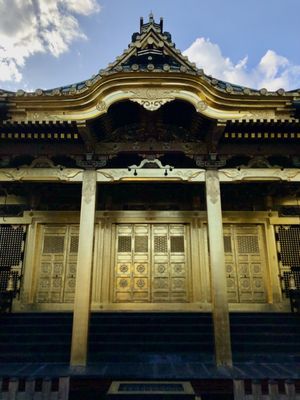 Ueno Toshogu Shrine by null
