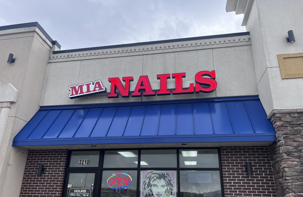MIA NAILS Updated September 2024 21 Photos 3210 Singing Hills